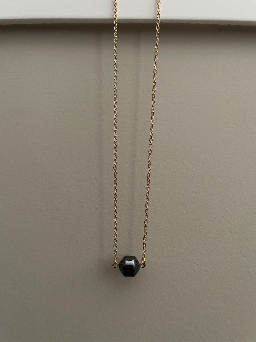 Hematite barrel shaped gemstone necklace